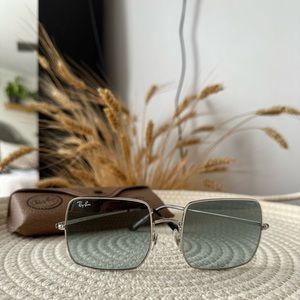 RayBan 1971 Square Sunglasses | ONLY USED ONCE